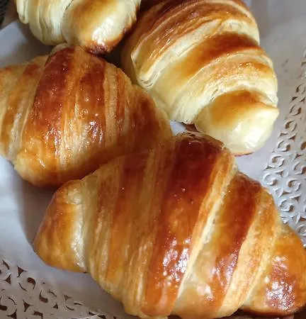 La Chicca Oda ve Kahvaltı 3*